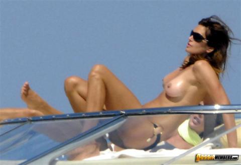 Cindy Crawford Yacht Milf Showing Tits Topless Horny Female