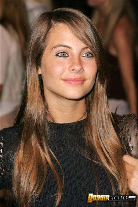 Willa Holland Glamour Private Scandal Teen Bombshell Slender