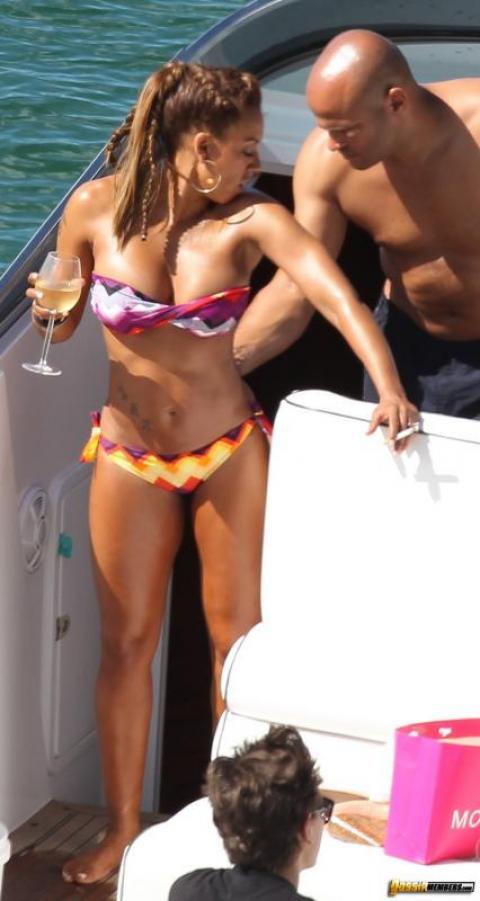 Mel B Boat Booty Ebony Busty Nice Bus Ethnic Bikini Slender