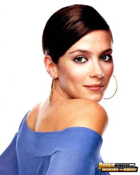 Anna Friel Naughty Mature Milf Bombshell Stunning Posing Hot