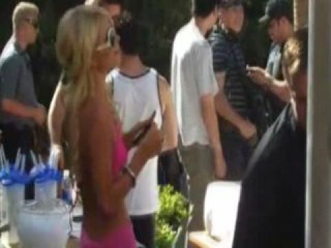 Paris Hilton Dancing Reality Star Beach Athletic Slender Ass