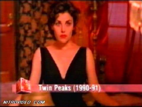 Sherilyn Fenn Twin Peaks Celebrity Posing Hot Famous Actress