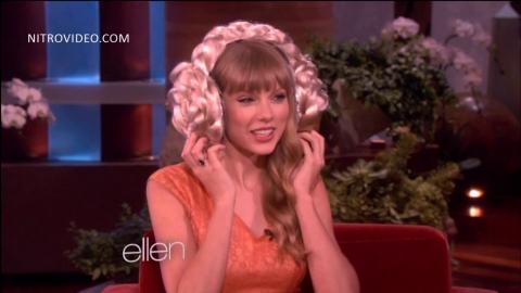 Taylor Swift Taylor Swift On Ellen Celebrity Posing Hot Sexy
