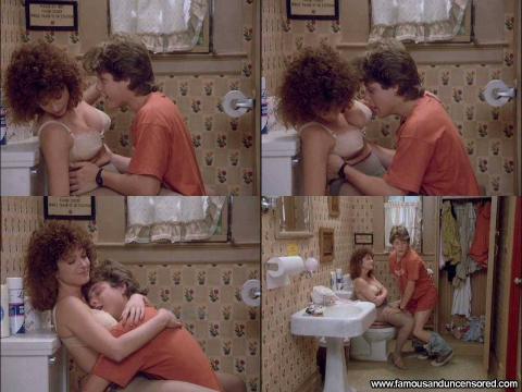 Dinah manoff naked