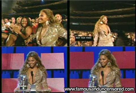 Beyonce Knowles Nude Sexy Scene Awards Nice Bra Posing Hot