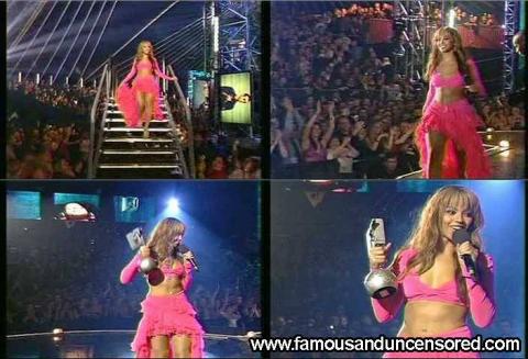 Beyonce Knowles European Awards Hat Legs Posing Hot Famous