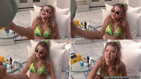 Tara Reid The Big Lebowski Nails Pain Bikini Doll Nude Scene