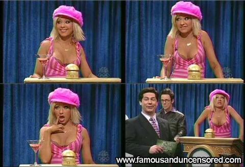 Christina Aguilera Saturday Night Live Live Hat Bra Gorgeous