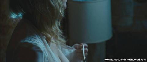 Melissa George Nude Sexy Scene The Amityville Horror Scared