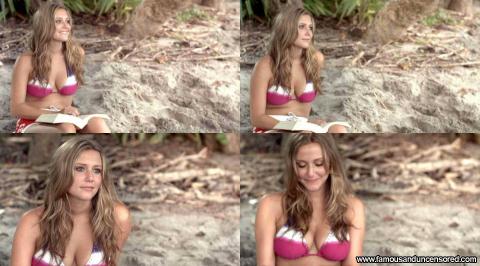 Julianna Guill Nude Sexy Scene Costa Rican Summer Nice Beach