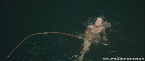 Amber Heard Nude Sexy Scene River Gorgeous Posing Hot Female