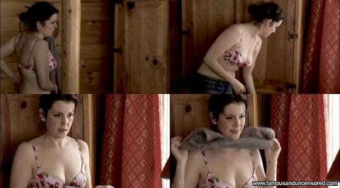 Melanie Lynskey Wedding Shirt Bra Female Beautiful Cute Doll