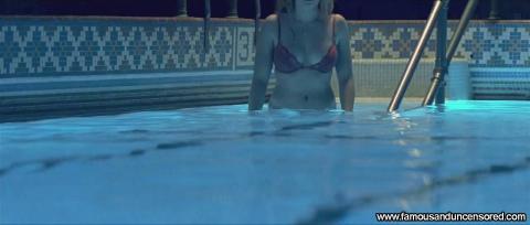 Erika Christensen Nude Sexy Scene Swimfan Pool Panties Bra
