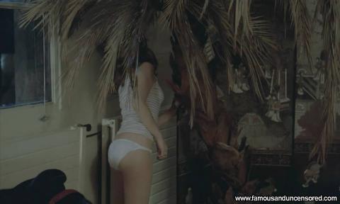 Isabelle Huppert Loulou Bus Bar Panties Bed Posing Hot Doll