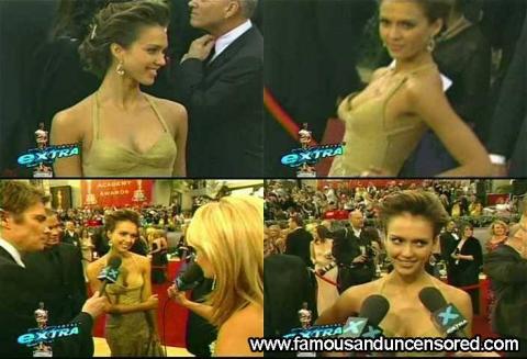 Jessica Alba Nude Sexy Scene Extra Red Carpet Interview Hat