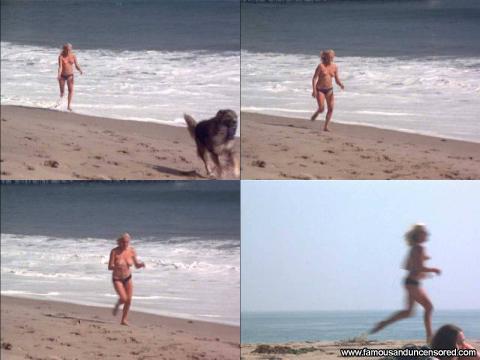Nude Sexy Scene Malian Malibu Omani Beach Bikini Topless Hd