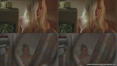 Chloe Sevigny Sisters Sister Bathroom Topless Beautiful Cute