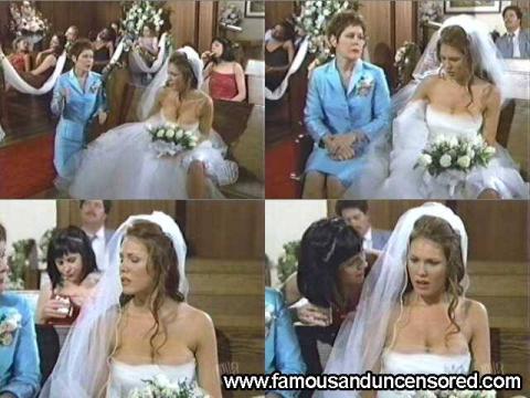 Nikki Cox Wedding Gorgeous Posing Hot Sexy Nude Scene Babe