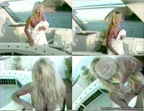 Pamela Anderson Nude Sexy Scene Honeymoon Yacht Gorgeous Hd