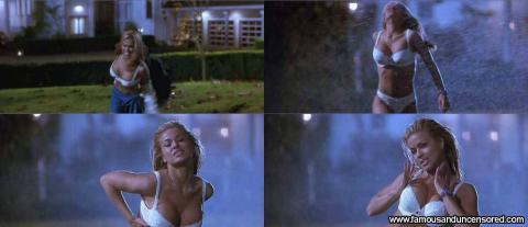 Carmen Electra Scary Movie Movie Nice Panties Car Bra Famous