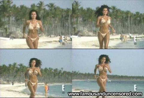 Brooke Burke Wild On Wild Beach Bikini Actress Posing Hot Hd