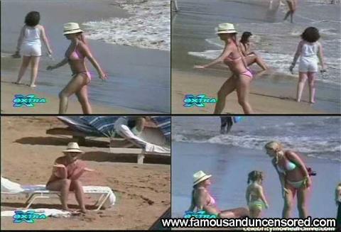 Britney Spears Nude Sexy Scene Extra Chair Beach Bikini Doll