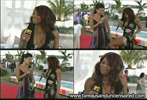 Ashanti Nude Sexy Scene Awards Singer Posing Hot Beautiful