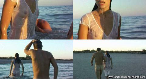 Barbara Schulz Nude Sexy Scene Ocean See Through Beach Hat