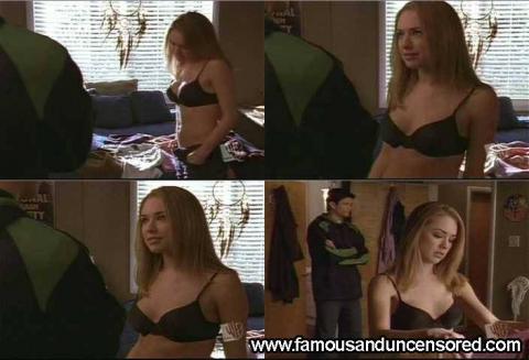 Lindsey Mckeon One Tree Hill Shirt Emo Bra Doll Gorgeous Hd