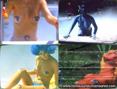 Deleted Scene Pain Chair Pool Topless Nude Scene Posing Hot