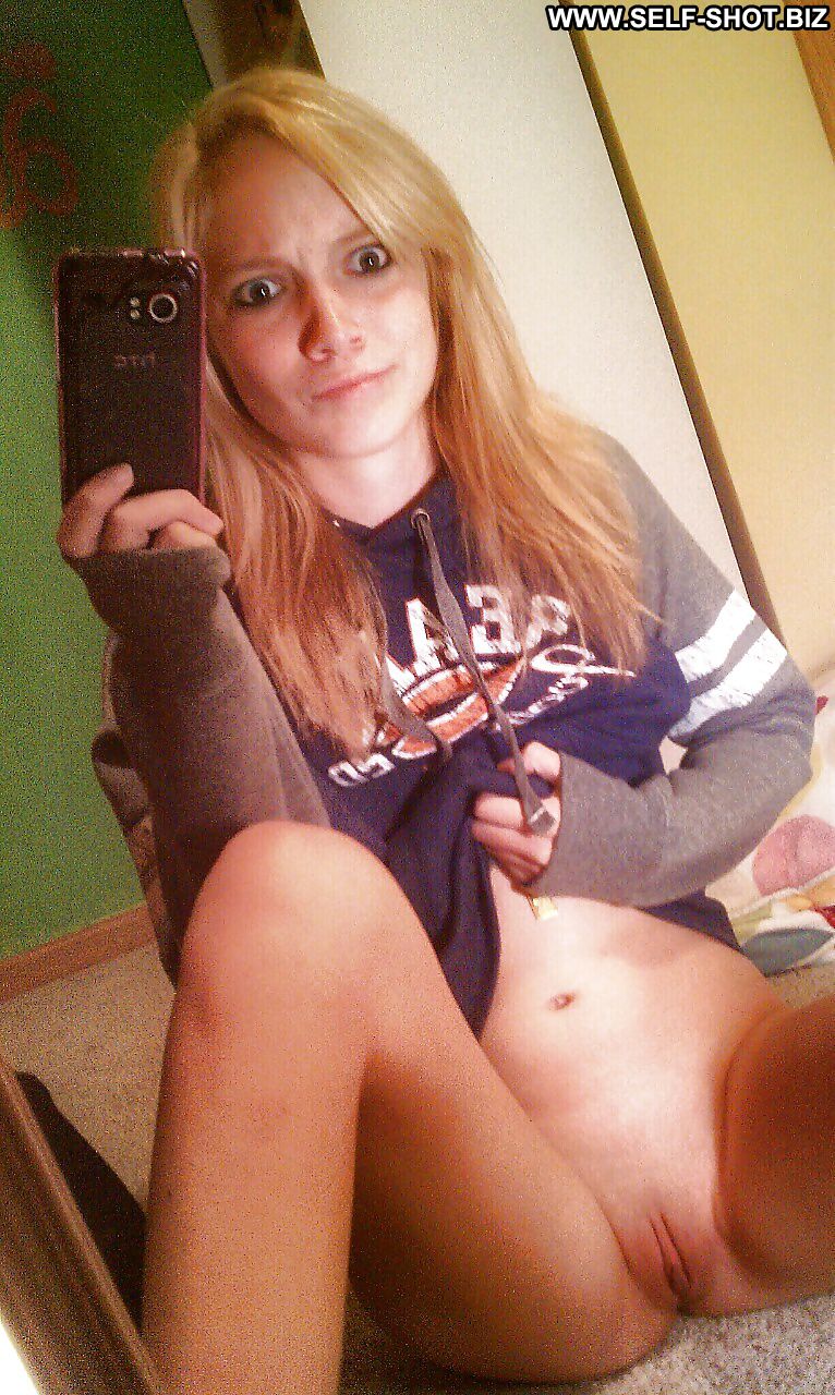 sweet blonde pussy self pic nasty naked strip tease hot girls asian