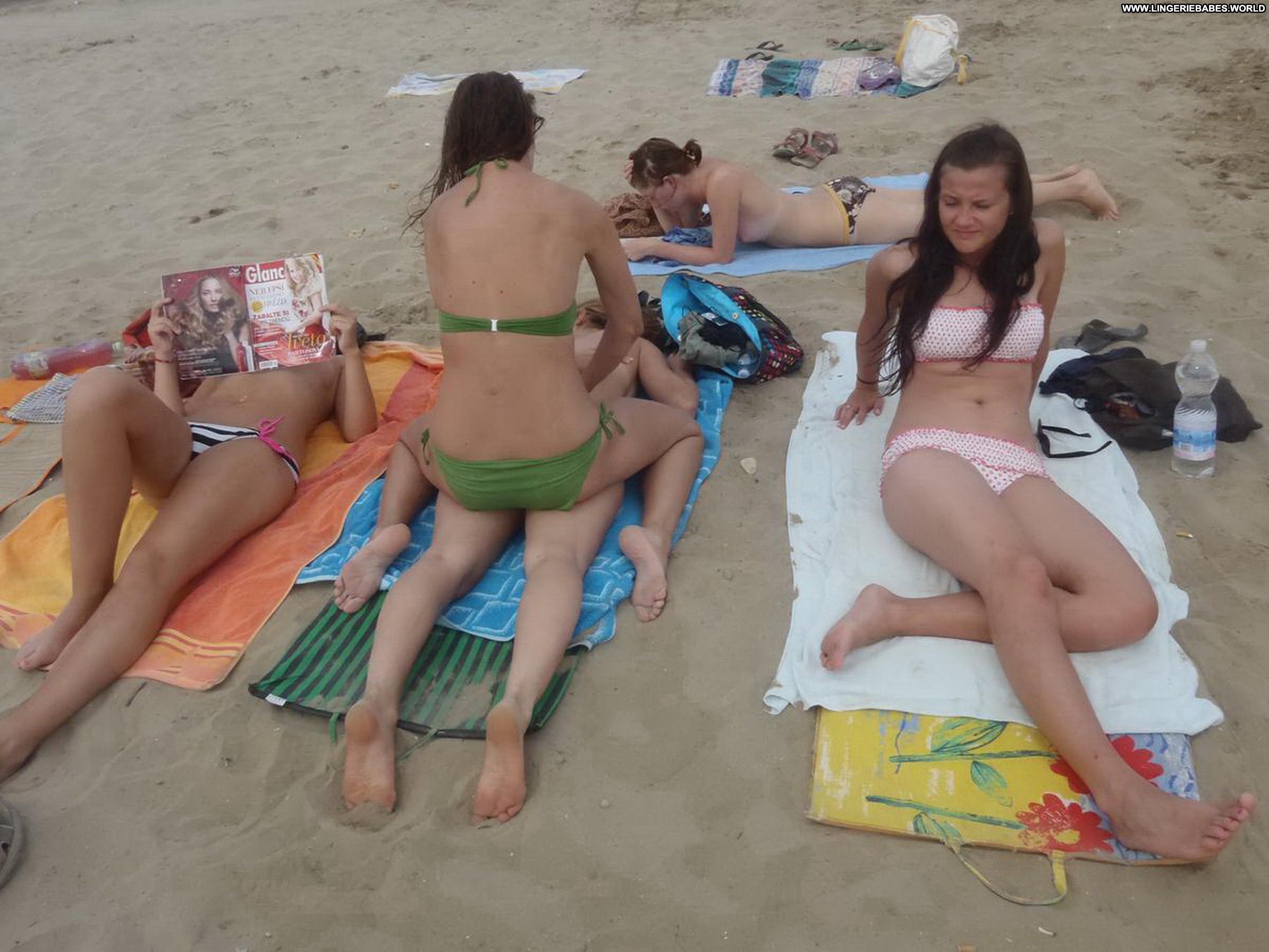 Maren Vacation Amateur Teen Naked Beach Nude Beach Ass