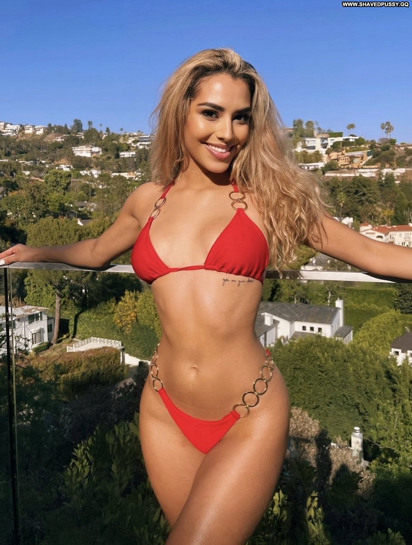 amateur free nudist photo teen