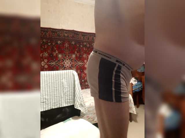 Cam Model -Sasha1983- Webcam Model Masturbation Medium Penis Chatting Webcam Gay