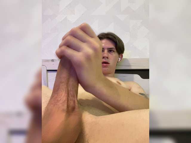 Alexxxxx0707 Tall White Russian Ass Fucking Webcam Model Large Penis