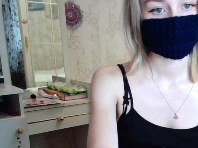 Alikanne Medium Butt Female Teasing Speaks Russian Medium Tits