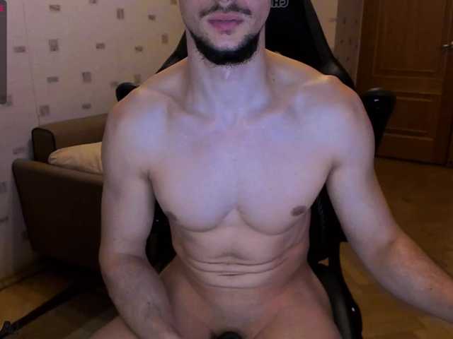 Cam Model Antawn1 Games Love Making Brown Eyes Dancing Cumming Gay No Fucking