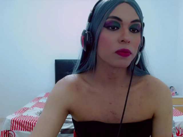 Arianablue69 Dreaming Webcam Model Deepthroat Cock Sucking Cumshot