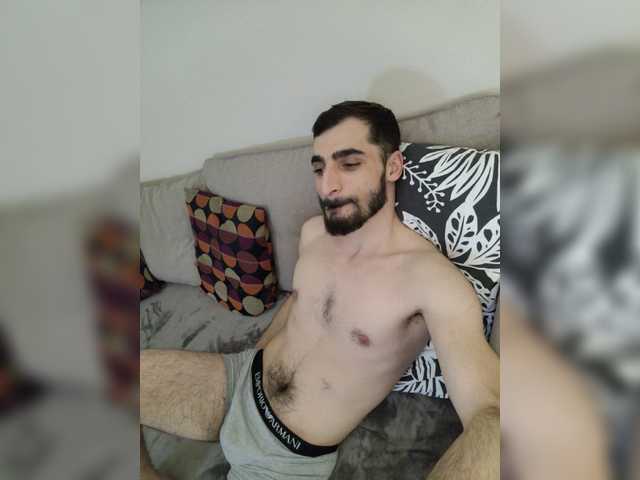 Cam Model TheAron Fucking Ball Licking Speaks Italian Ejaculation Webcam