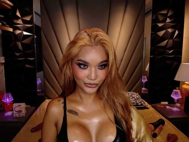 Cam Model DevonAly Fisting Large Tits Licking Webcam Rimming Asian Massage