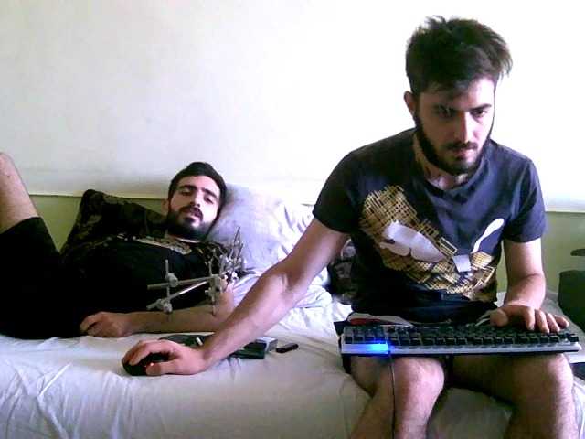 Cam Model Barney_Teddy Teasing Middle Eastern Licking Fucking Massage Cumming