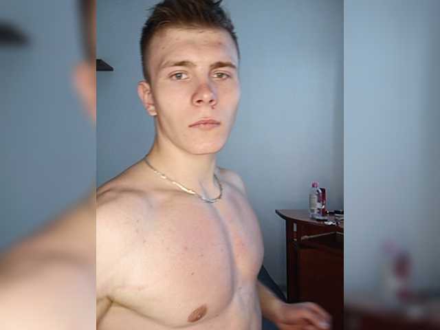 Cam Model BigDevill Medium Penis Speaks Russian Guy Gay Stripping Teen