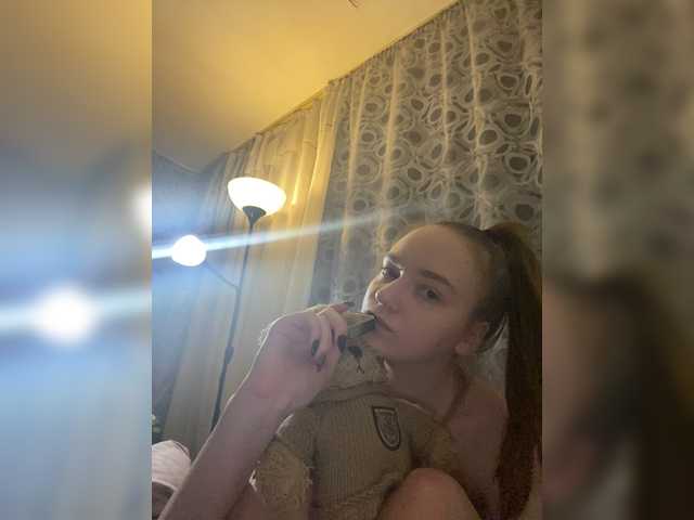 Tineva Speaks Russian Feet Fuck Foot Fetish Dicksucking Women Love Making Brunette Webcam Model Cunnilingus Blue Eyes King Of The Room Dildo Play Medium Height