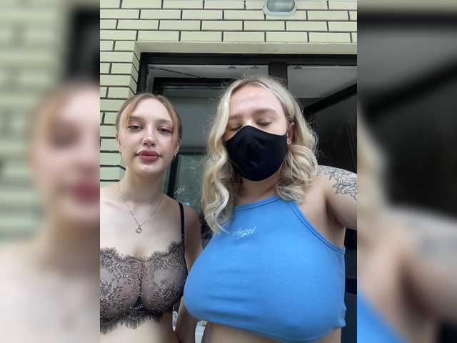 Cam Model Chappybunny Skinny Girl Speaks Russian Blonde Fucking Foot Fetish