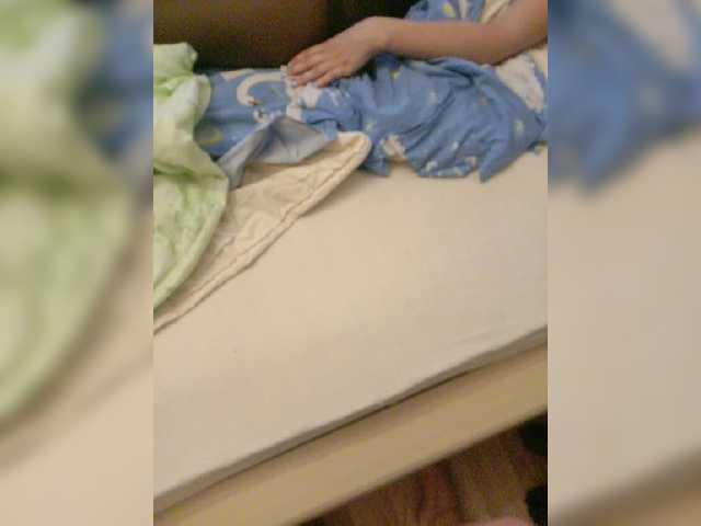 Moniqueclyde Medium Boobs Straight Green Eyes Shaved Pussy Pussyrubbing Cum On Face Speaks Russian Stripping Webcam Fucking Feet Fuck Cumshot Cum In Pussy Love