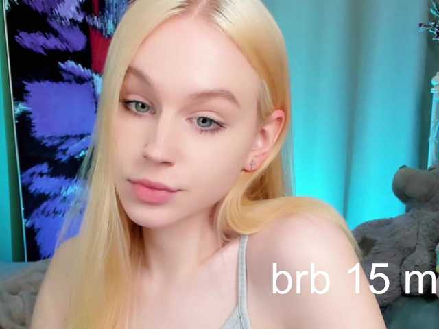 Dana-khadra Speaks Russian Teen Webcam Model Medium Boobs Sucking