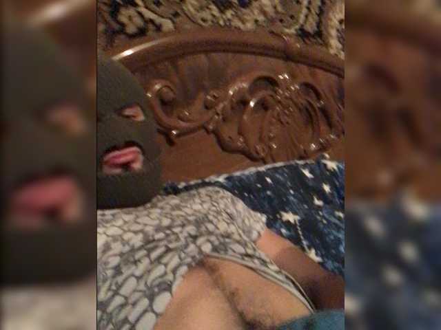 Davidikhot Jerking Male Ejaculation Chatting Enjoying Smoking Webcam White Games Masturbation Guy Medium Height Bisexual Brunette Cumshot Large Cock Mobile Live