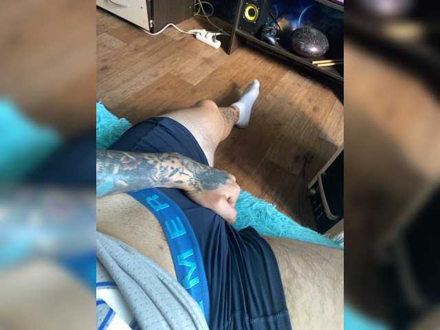 Emoboy34 Short Shaved Penis Jerking Webcam Games Medium Penis