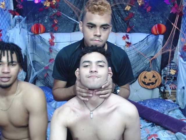 Guysmuscle Speaks English Bisexual Large Penis Asian Massage Webcam
