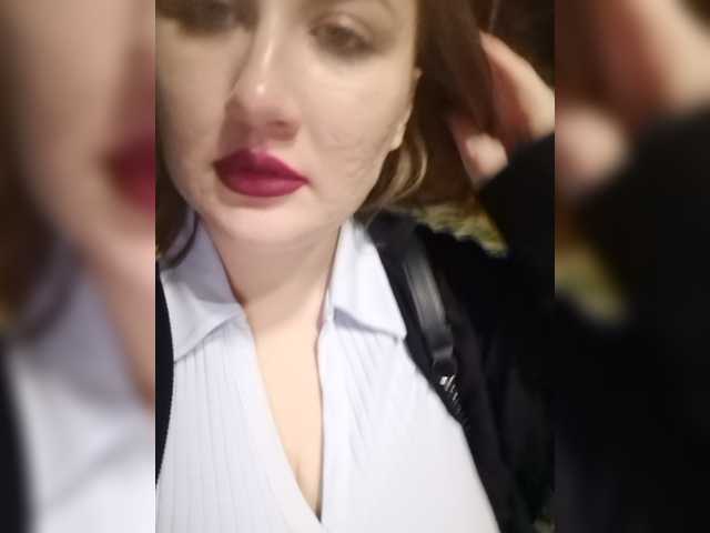 Cam Model Her-Girl Cumshot Foot Fetish Kissing Anal Play Cum Inside
